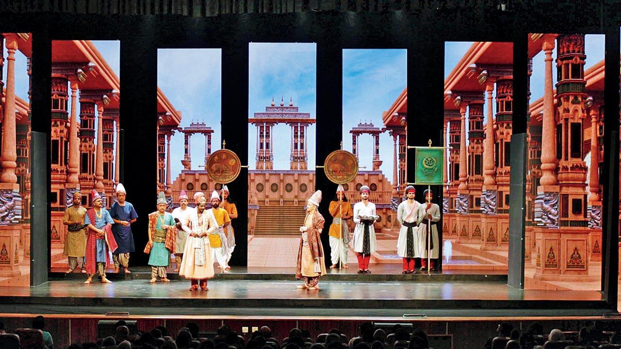 Watch Girish Karnad's play exploring the fall of the Vijayanagara empire this weekend in Mumbai Watch Girish Karnad's play exploring the fall of the Vijayanagara empire this weekend in Mumbai