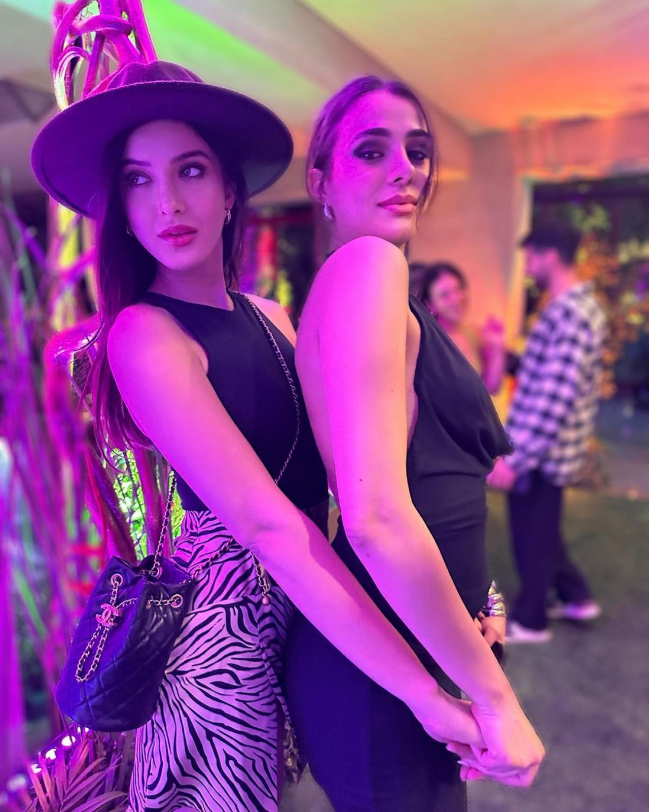 Shanaya Kapoor, daughter of Sanjay and Maheep Kapoor, took to her Instagram feed to share a couple of pictures from the night. Here she is seen posing with birthday girl Tania Shroff