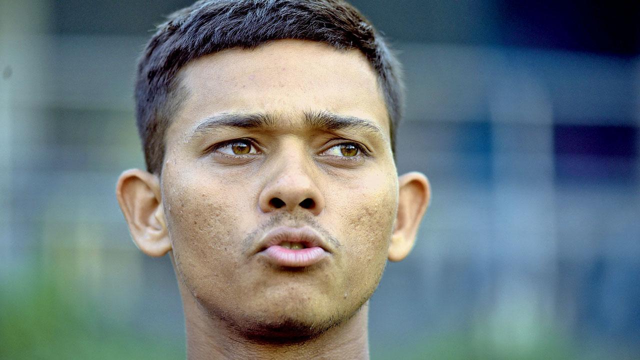 Yashasvi jaiswal 58* puts ROI in driver's seat