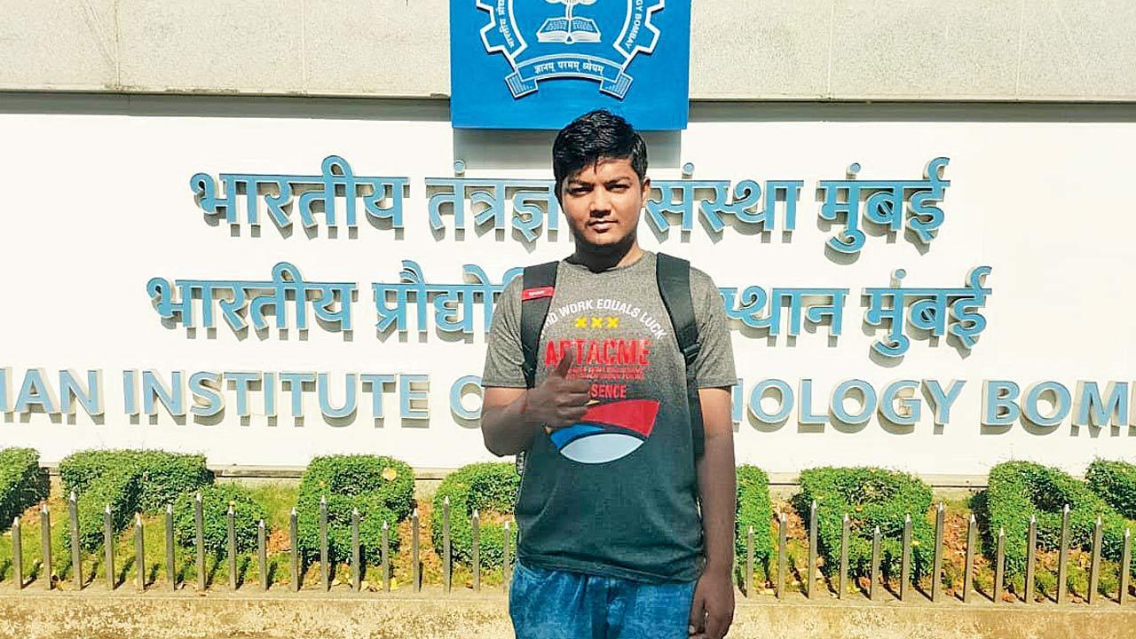 Mumbai: IIT Bombay youth’s suicide note blames fellow student, says Police