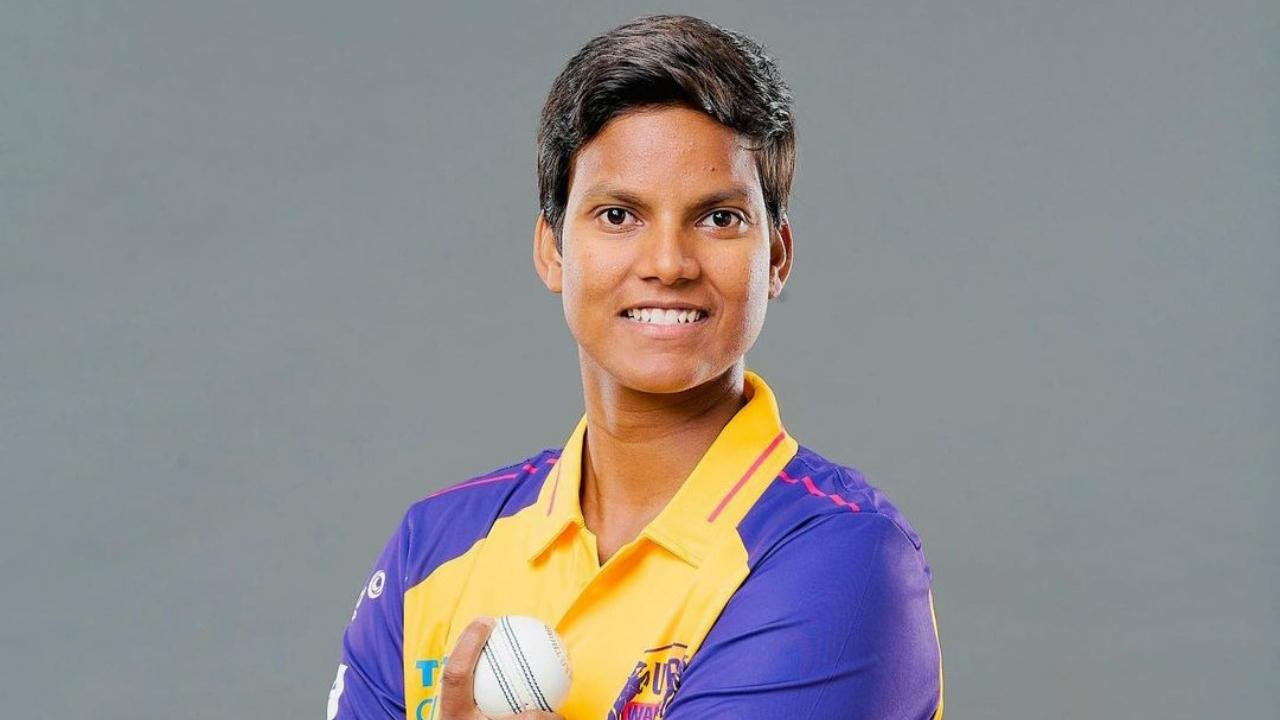 Deepthi
Deepthi was born on August 24, 1997 in Agra, Uttar Pradesh. She is the youngest of her seven siblings. She started going to the ground with her elder brother Sumit, a former fast bowler who played for Uttar Pradesh. Eventually, she started attending practice sessions with her brother at the Eklavya Sports Stadium. Deepthi made her international cricket debut in an ODI against South on November 28, 2014 at the age of 17. She made her T20I debut two years later against Australia. She and Poonam Raut were involved in a record-opening partnership of 320 runs against South Africa in the quadrangular series on 15 May 2017.