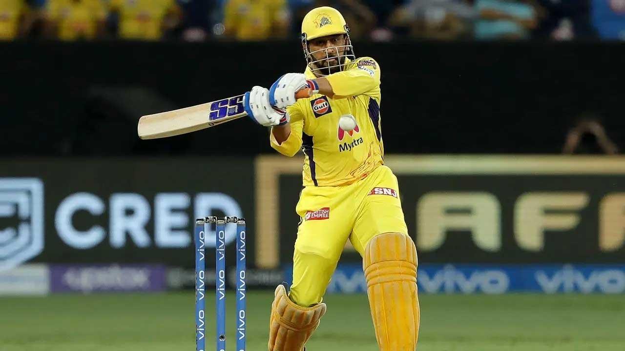 IPL 2023: Dhoni skips training due to left knee injury, CSK CEO says skipper 'will play' against GT