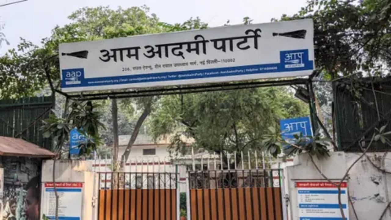 Delhi: AAP legislators Saurabh Bhardwaj, Atishi likely to be elevated as ministers