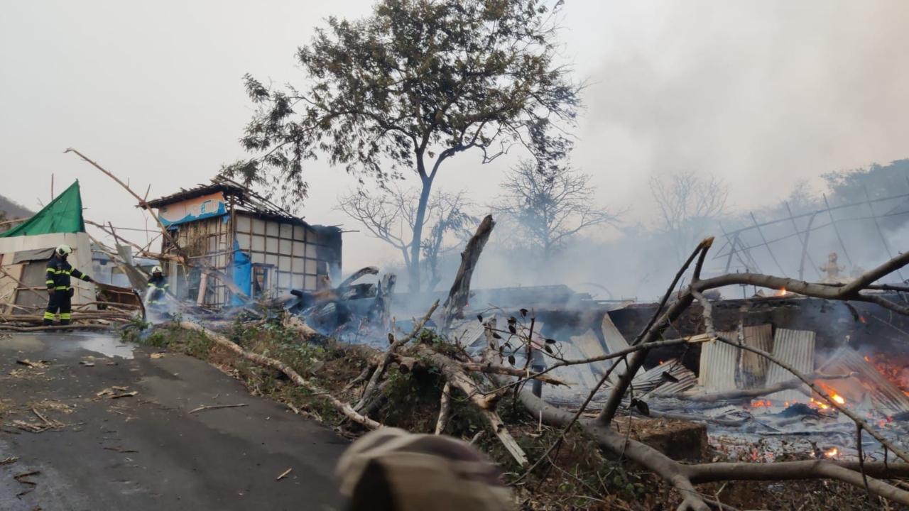 The BMC said that the blaze has been termed as a level II fire. Fire is confined to ground floored film studio in an area about 2000 sq. feet in Goregaon film city, due to windflow fire spread to adjacent areas