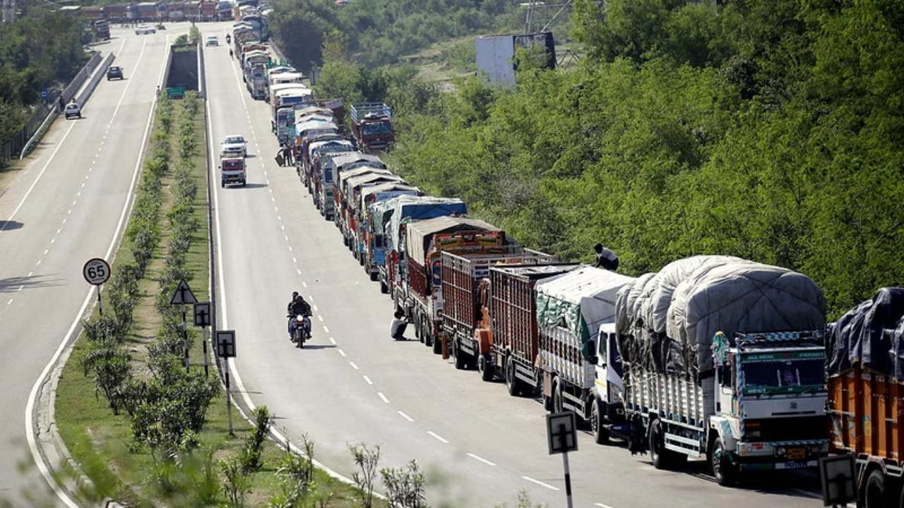 No shooting stones, no jams on Jammu and Kashmir highway as road gets new tunnel next week