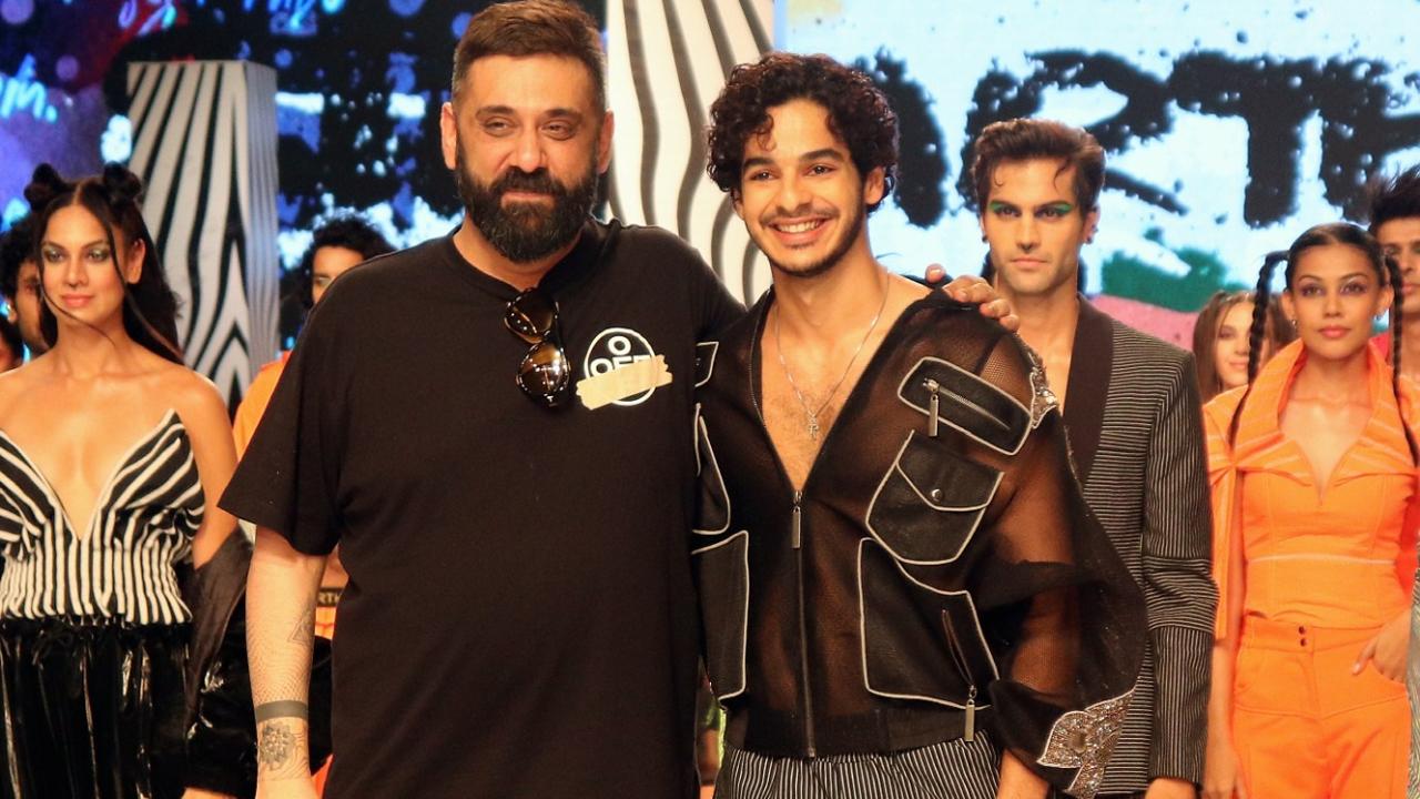 Ishaan Khatter presented a creation by designer Siddartha Tytler during the Lakme Fashion Week 2023's day four at Jio World Garden, Bandra. The actor looked handsome in his quirky shirt with printed pants and boots.