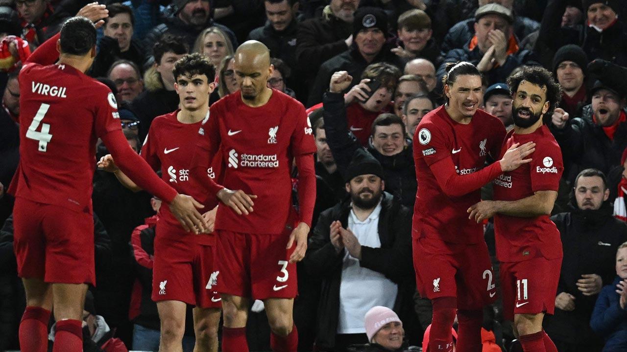  Virgil van Dijk , Mohamed Salah help Liverpool tame Wolves