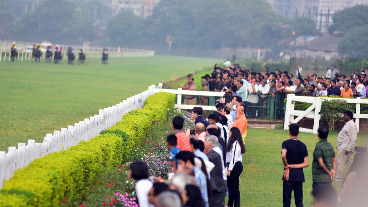 Outlander wins mid-day Trophy in a thriller