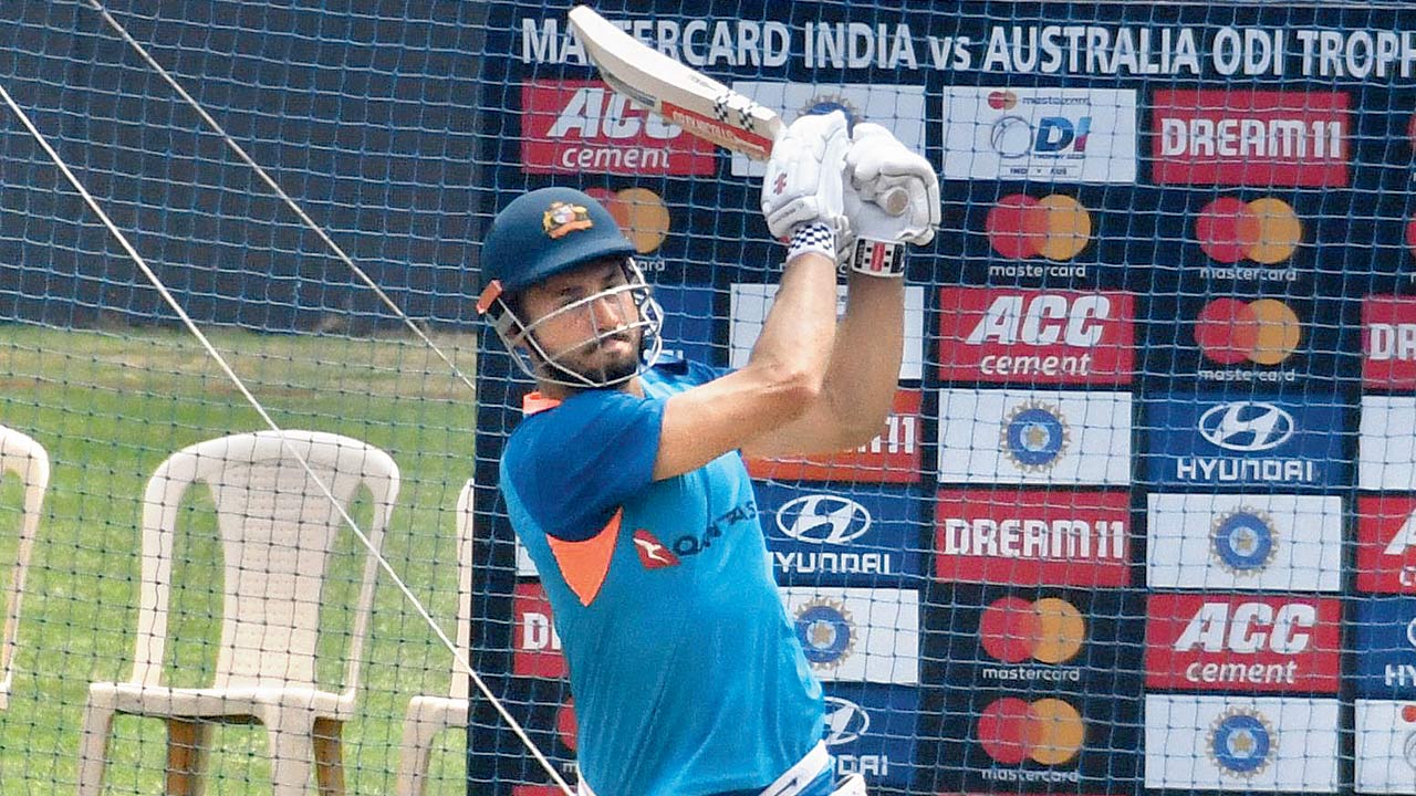 Marcus Stoinis at a net session  at Wankhede. Pic/Ashish Raje