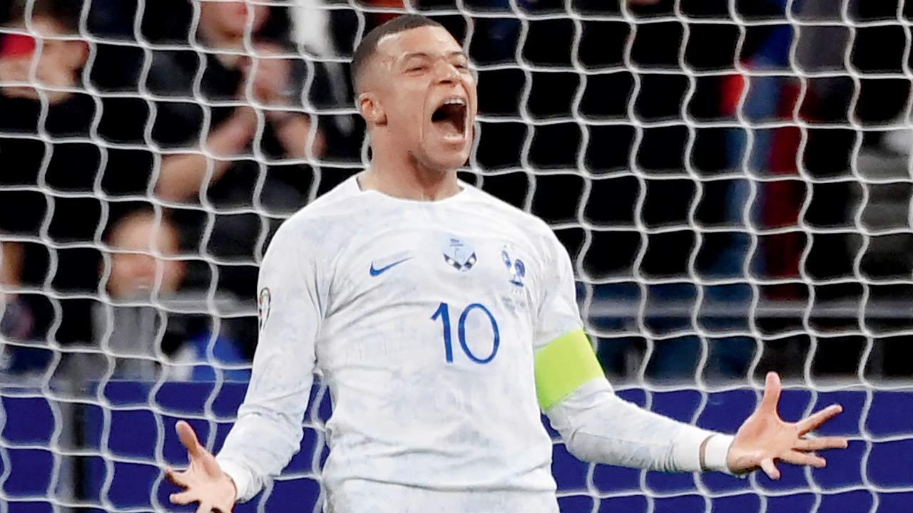 Skipper Mbappe reigns supreme as France trounce Netherlands in Euro 2024 qualifying