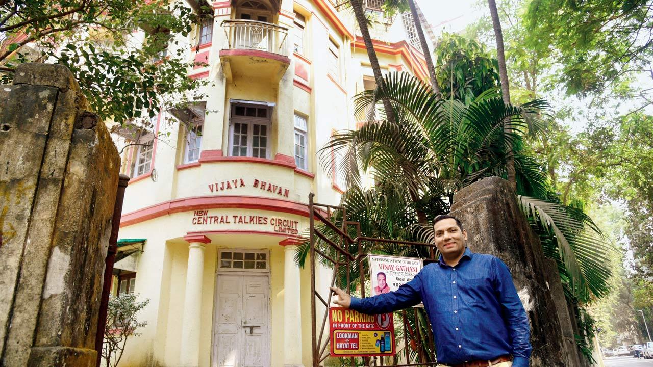 Kaustubh Joshi at Vijaya Bhavan, Matunga. Pic/Atul Kamble