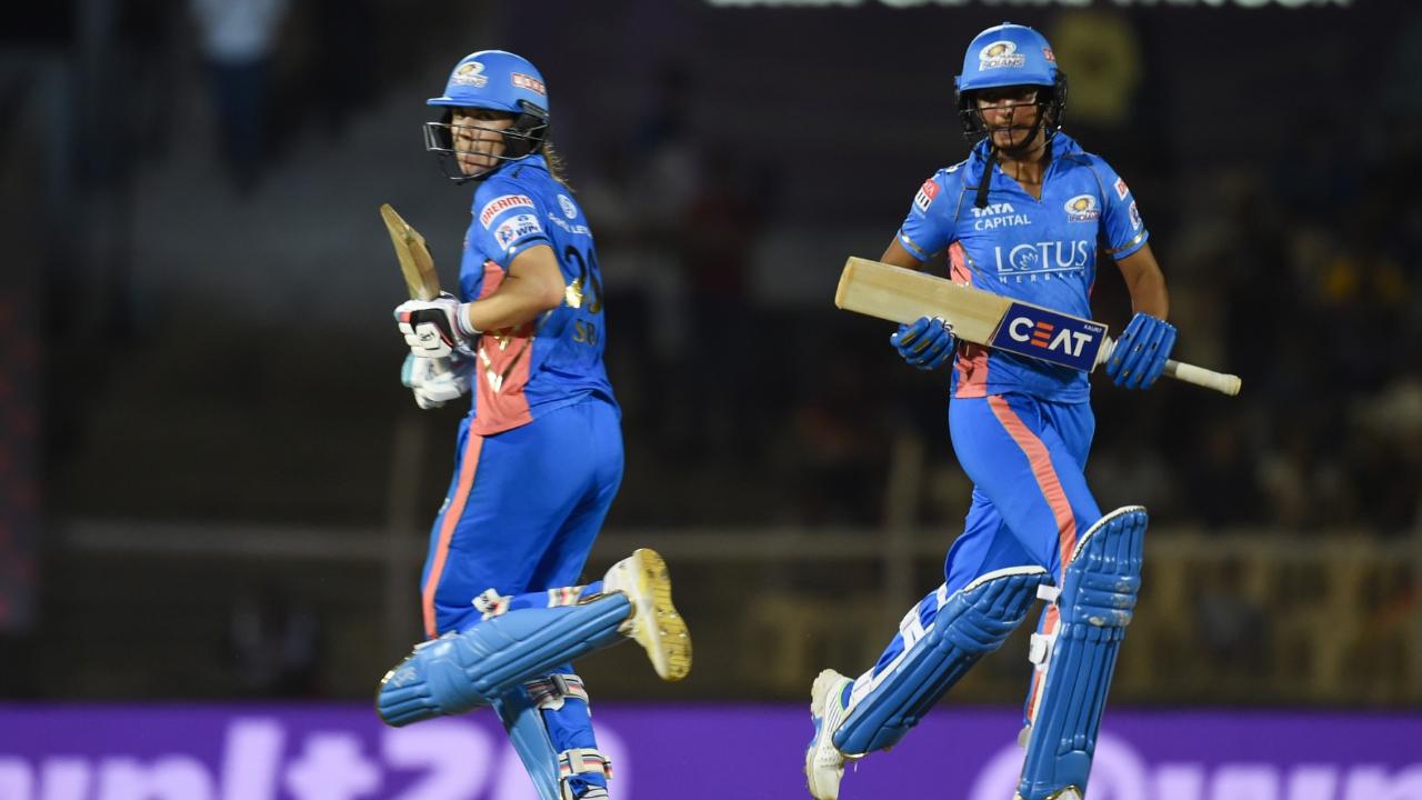 Captain Harmanpreet Kaur and Nat Sciver-Brunt struck a much-needed partnership for Mumbai as the duo took the team's total beyond the 50-run mark.