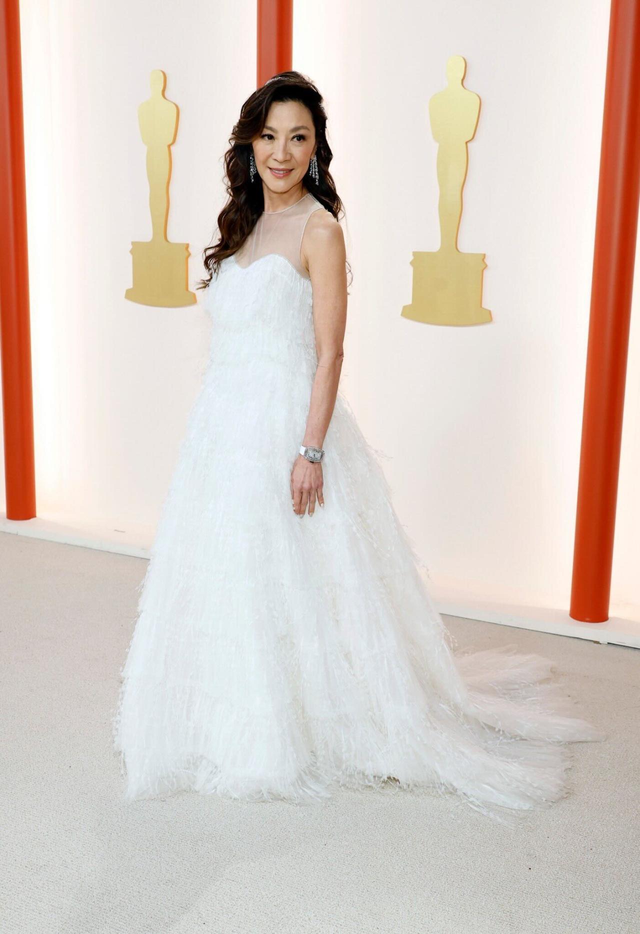 Michelle stunned everyone in a textured white Dior gown. She has been nominated in the Best Actress category