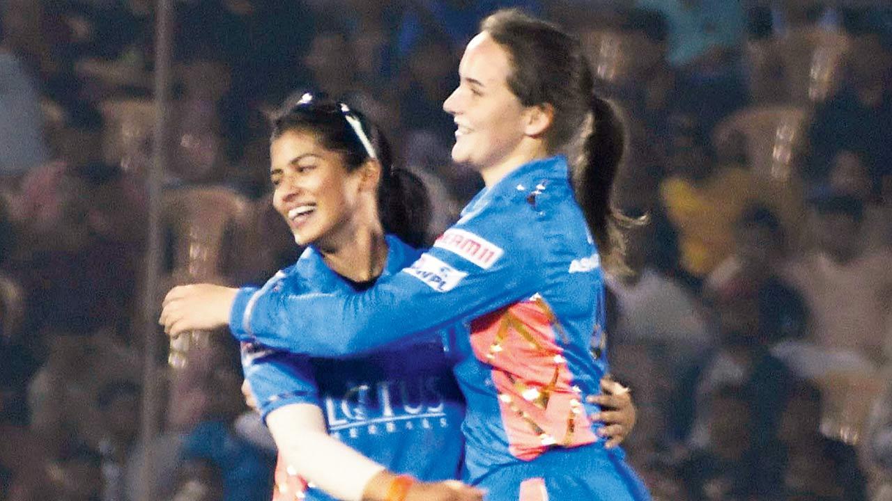 WPL 2023: Mumbai spinners restrict UP Warriorz to 159-6