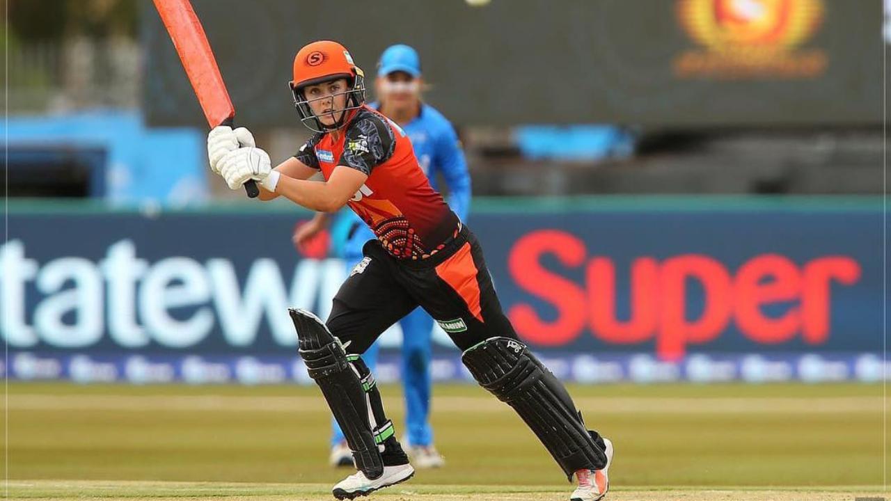 Another priority for Mumbai, Heather Graham has so far she looked in prime touch with the bat, looking an excellent piece of business at the price she was retained by MI this year. It must be remembered that Vastrakar, Sciver-Brunt, and Graham all offer all-round options, which gives MI the option of stacking their batting but also places plenty of pressure on their big players. Another priority for Mumbai, Heather Graham has so far she looked in prime touch with the bat, looking an excellent piece of business at the price she was retained by MI this year. It must be remembered that Vastrakar, Sciver-Brunt, and Graham all offer all-round options, which gives MI the option of stacking their batting but also places plenty of pressure on their big players.