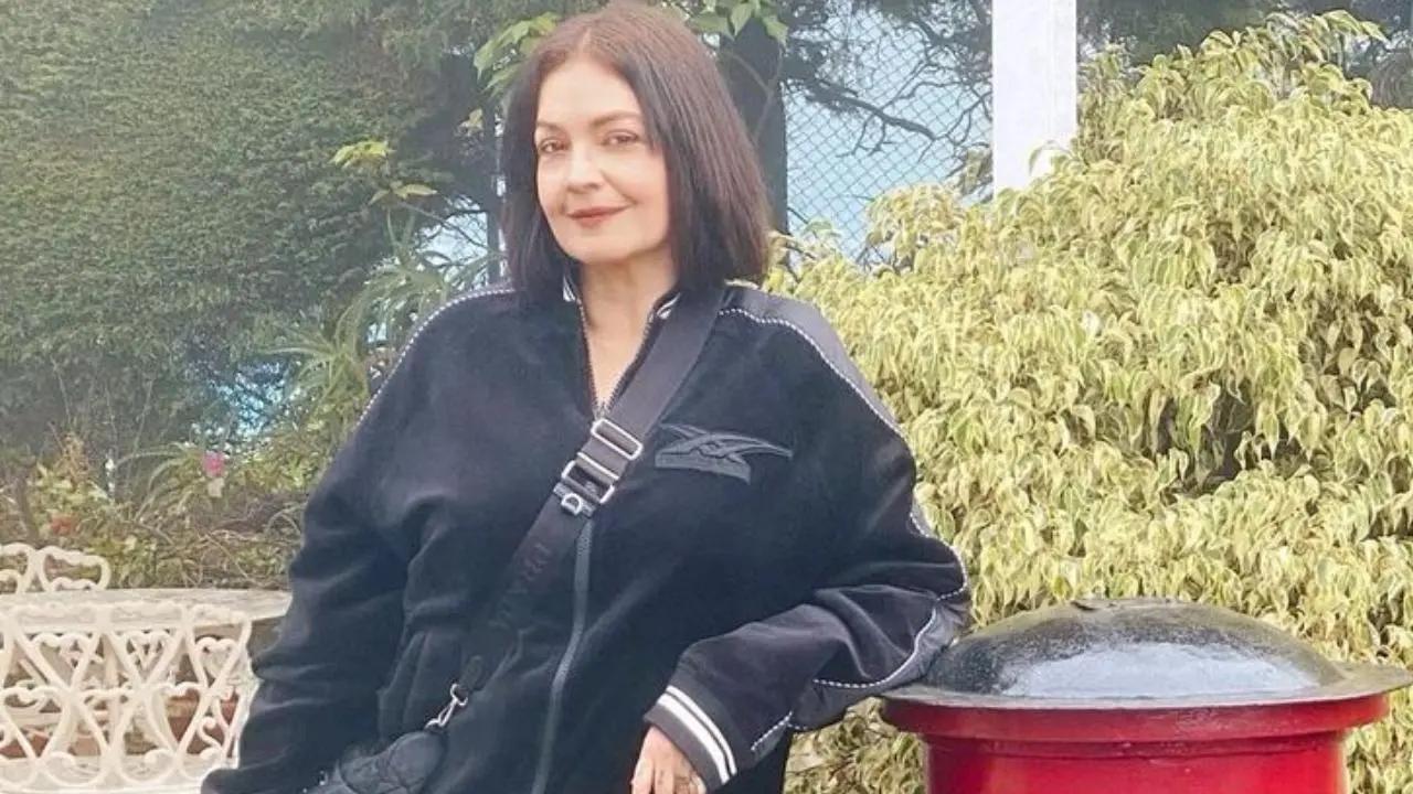 Taking to Twitter, Pooja shared the news and wrote, 
