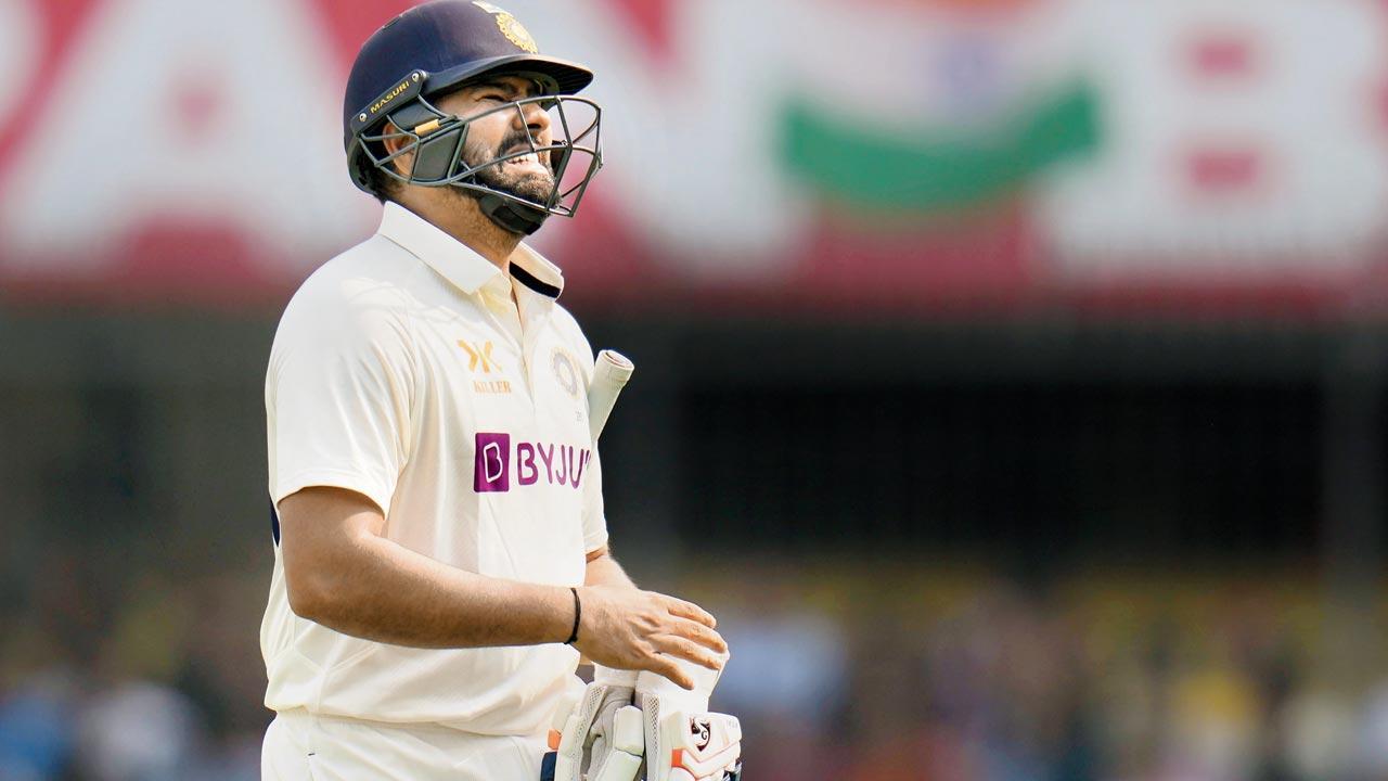 Coach Vikram Rathour refuses to blame batsmen, says 'none played rash shots’
