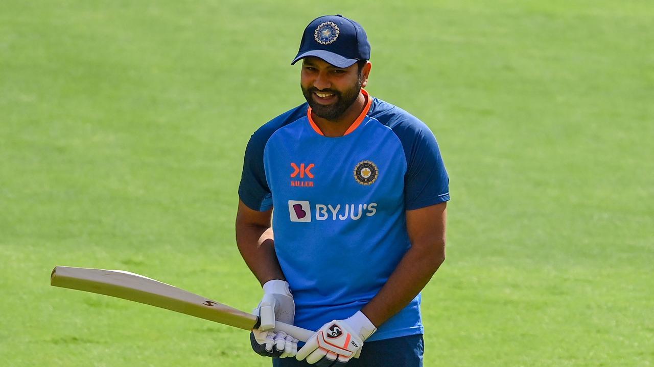 Ravi knows our mindset, if he thinks we were overconfident, that's rubbish: Rohit Sharma
