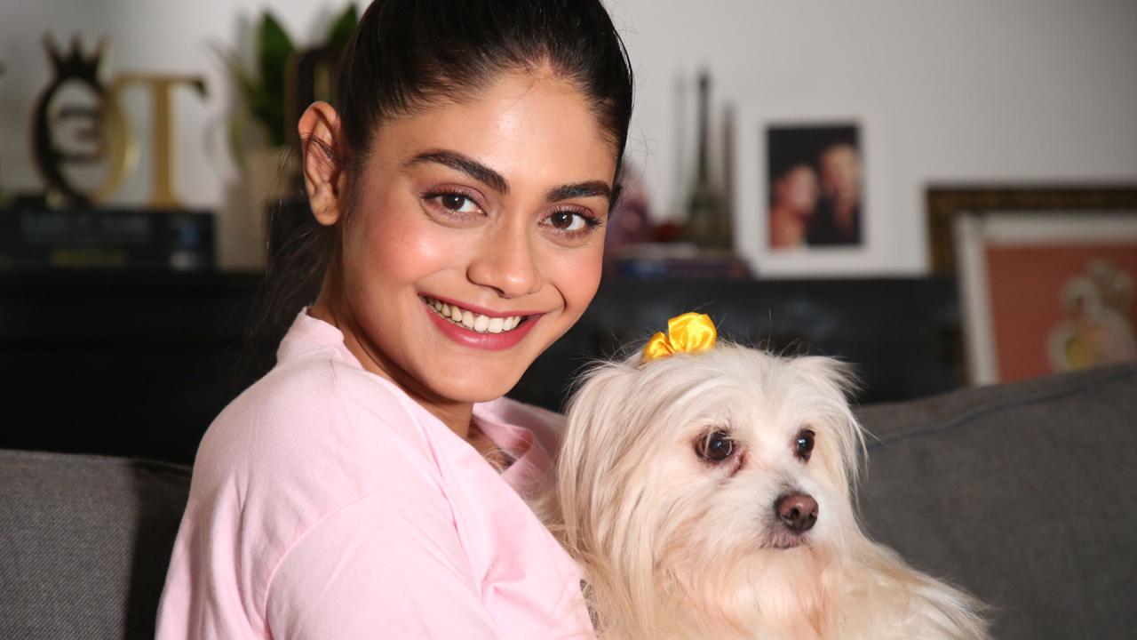 What happened when Franny jumped out of Sreejita's car when she was driving? Find out in the video!