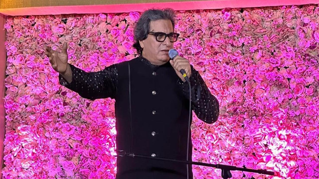 Exclusive! Talat Aziz on working with Sharmila Tagore in 'Gulmohar' to playing Hrithik Roshan's father in 'Fighter'