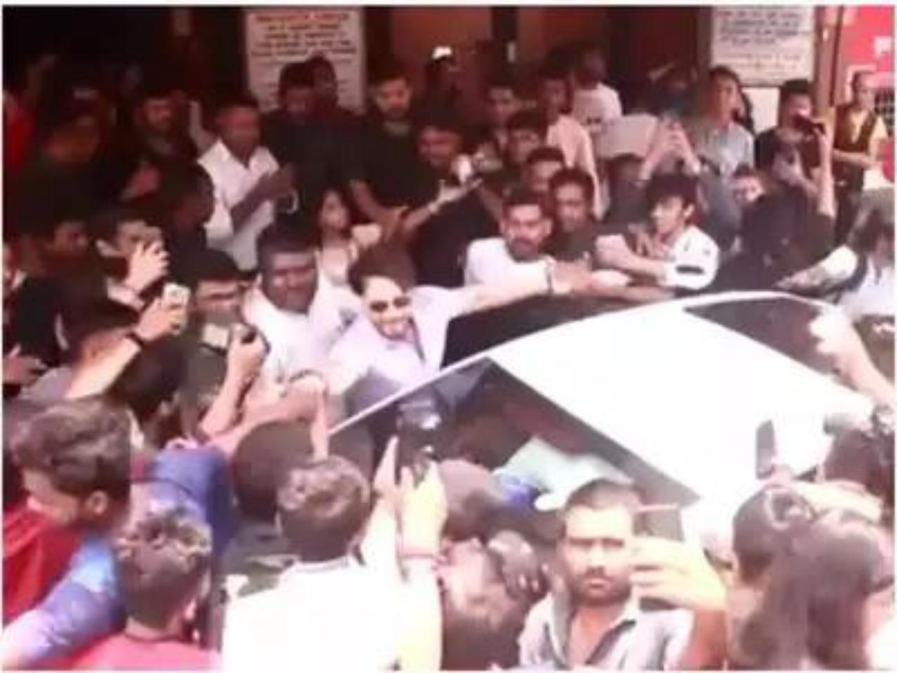 Another incident during the promotion of his latest release-Heropanti 2 saw the actor get mobbed when he was about to alight his car. However, before getting into the car he made sure that his fans did not get hurt in the crowd and was requesting all to not hurt each other in the process