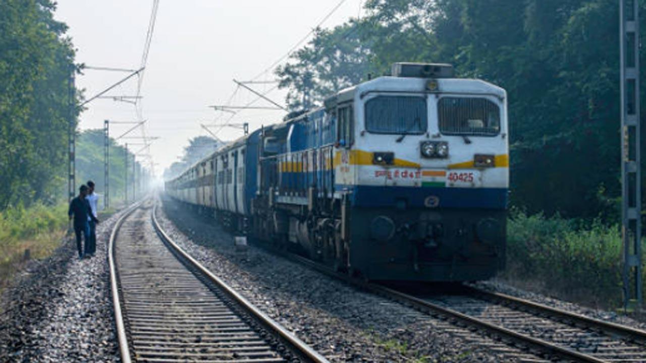 Do you know of these 7 major train rules about travelling by Indian railways?