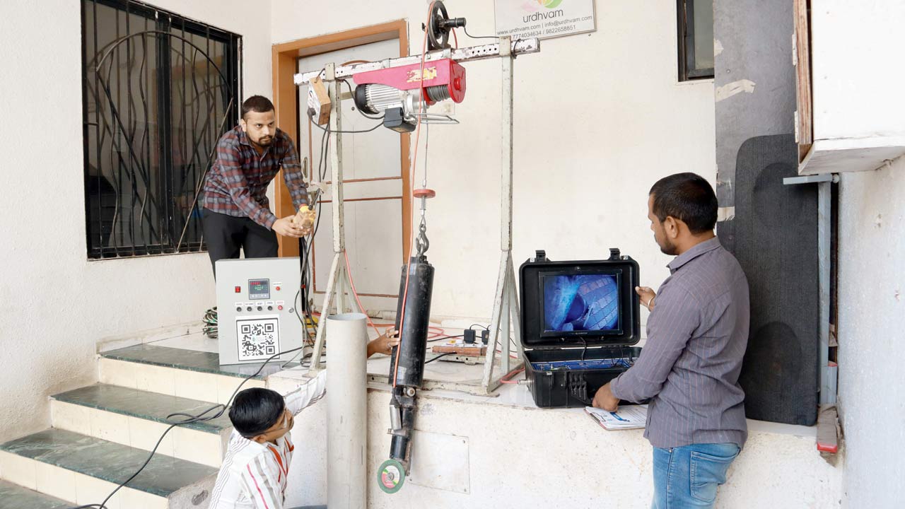 The staff of Urdhvam Environmental Technologies Pvt Ltd in Pune with their innovation used in borewells. “We have developed the BoreCharger that first undertakes ‘angiography’ of a borewell and then at an appropriate depth to carry out ‘angioplasty’ of the borewell using a robotic arm,” says Rahul Bakare, co-founder and director. The cost of this technology, including installation, is anywhere between Rs 25,000 and Rs 35,000 and can be added to an existing bore well to revive it, if it has dried up. Installing a new borewell costs twice the much. Pics/M Fahim