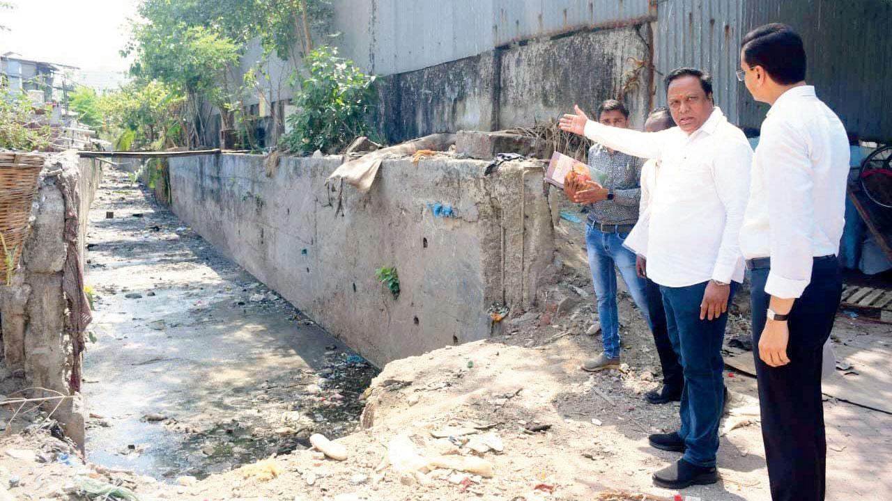 Mumbai: After Aaditya’s allegations, BJP rubbishes BMC’s nullah cleaning claims