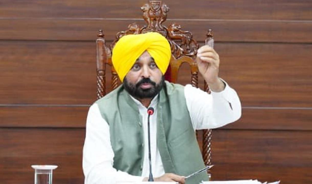 AAP to seek support of Opposition parties against Centre's 'dictatorial' ordinance: Bhagwant Mann