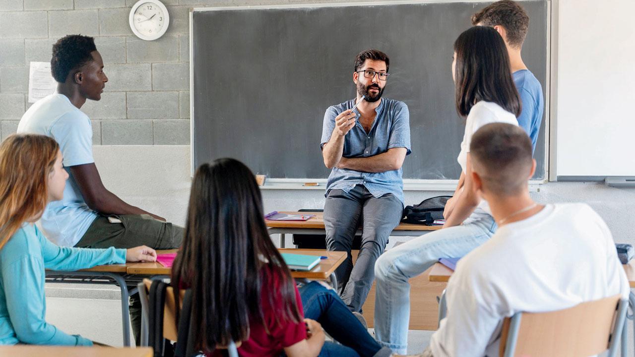 Here are top 3 educational platforms to avail the right college counselling