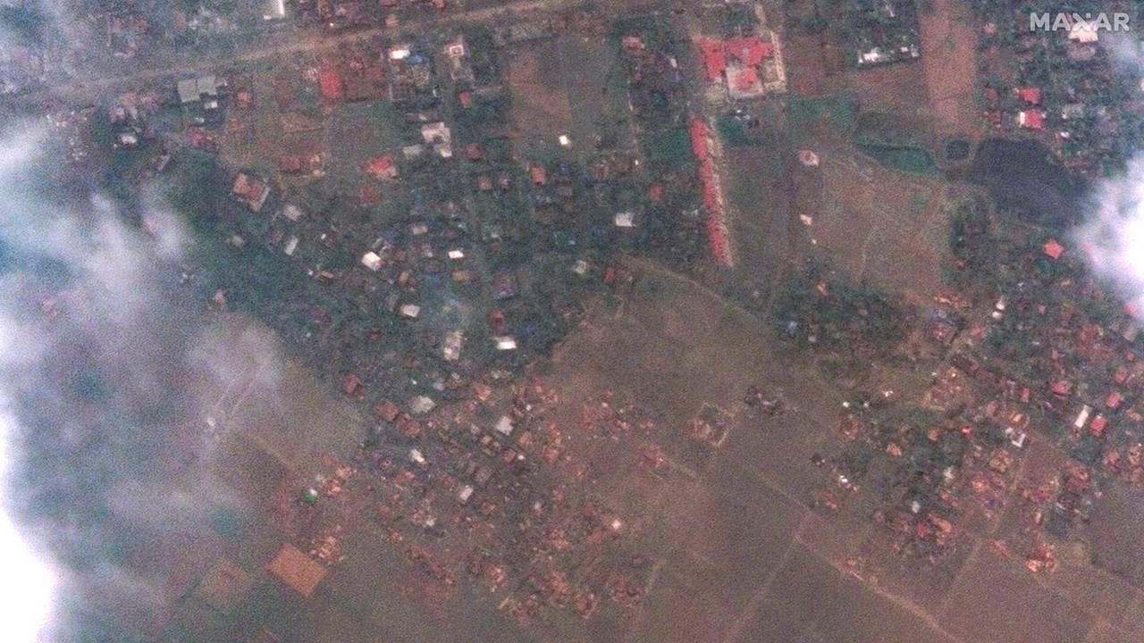 Seawater raced into more than 10 low-lying wards near the shore as Cyclone Mocha made landfall in Rakhine state Sunday afternoon, leader of the Rakhine Youths Philanthropic Association in Sittwe, said. Residents moved to roofs and higher floors, while the wind and storm surge prevented immediate rescue.