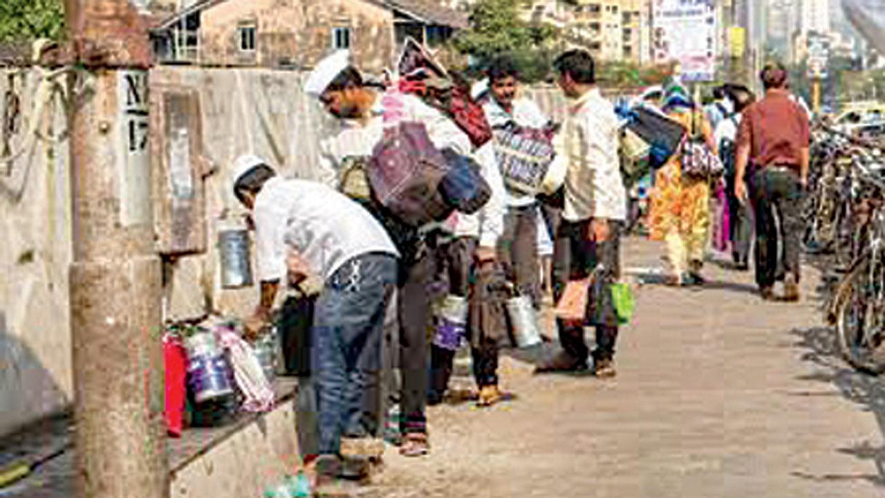 Dabbawalas too, are upset about the lack of footpaths, as they used it to manage the movement of dabbas