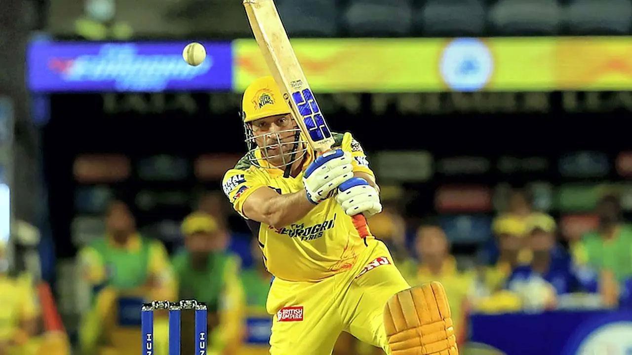 Gavaskar ‘takes part’ in Chennai's lap of honour