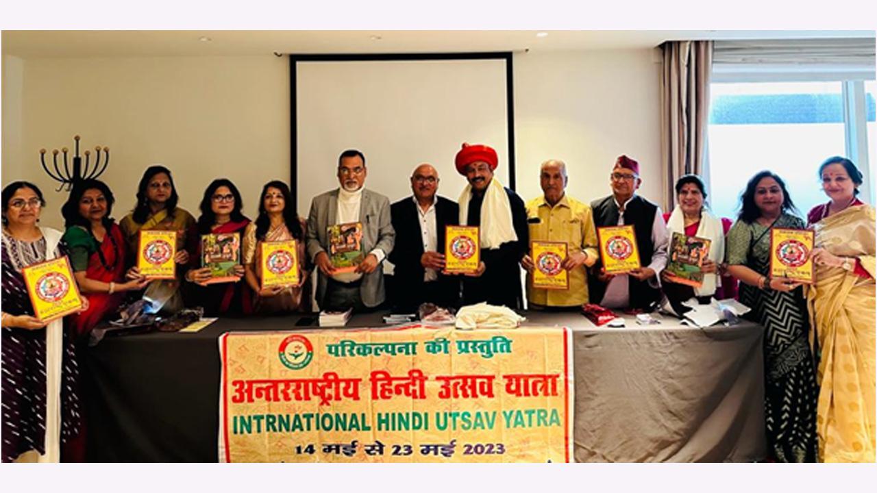 Dr. Sachin Sanatani krijgt in België een prijs voor de Sanatani-cultuur.