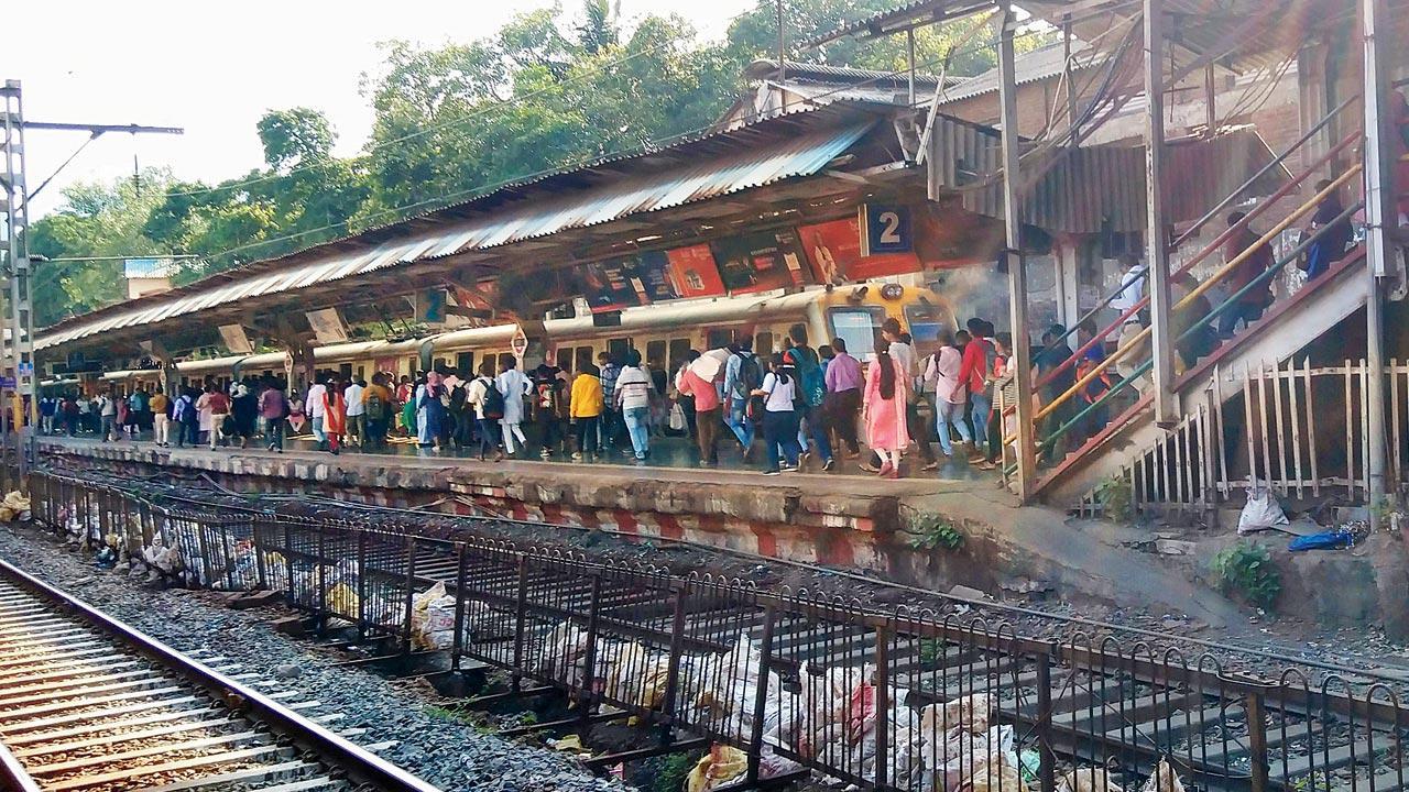 Mumbai: Expansion plans pushing slow locals out of Dadar station?