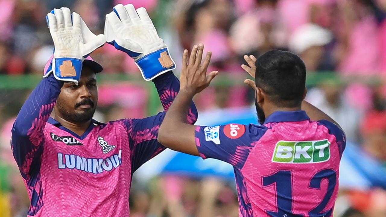 Rajasthan Royals had a bittersweet campaign in 2015, having started on a winning note but ended up succumbing to a five-match winless streak. As fate would have it, Royals went on to win two of their last four league games to book the fourth spot in the points table and qualify for playoffs. 