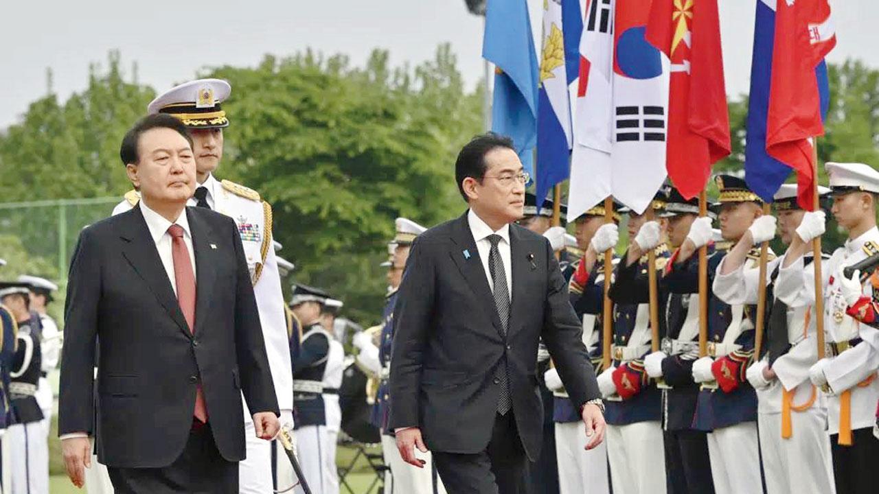 S. Korean, Japanese leaders meet again