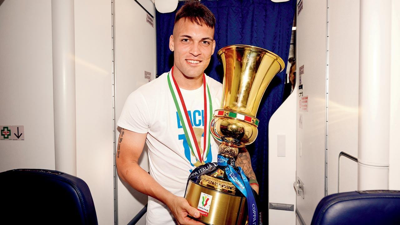 Martinez’s brace helps Inter clinch Italian Cup