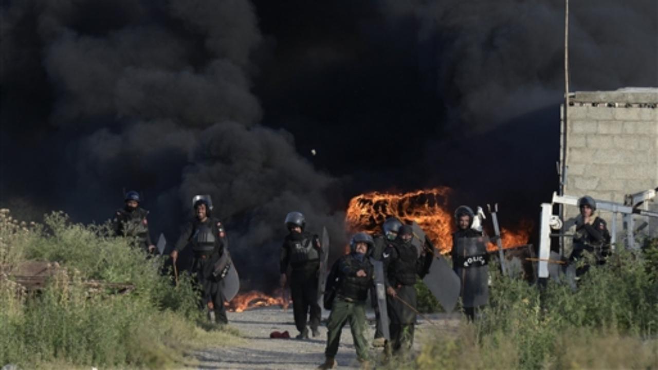 Imran Khan Arrest: 8 killed, 290 injured in violent protests in Pakistan