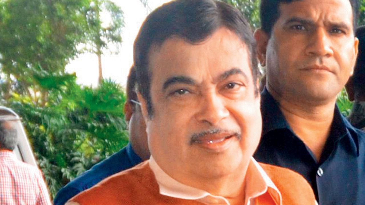 Maharashtra: Nitin Gadkari wants state to expedite scrapping of 15-year-old vehicles