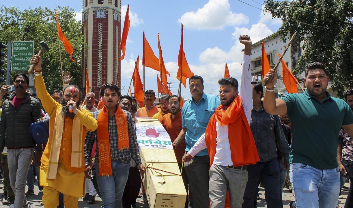 VHP Organises Hanuman Chalisa Recital Event Across India Against Congress' Bajrang  Dal Ban Statement | India News, Times Now