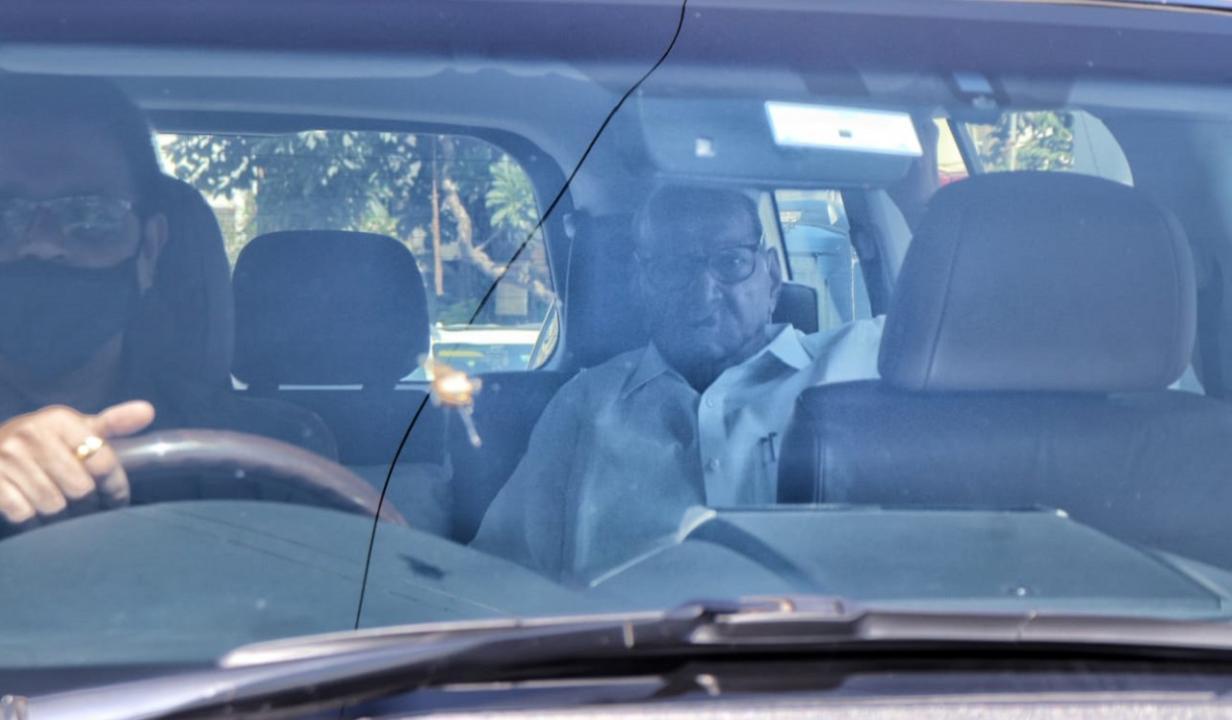 After announcement of stepping down as NCP chief, Sharad Pawar carries on daily routine of meeting people