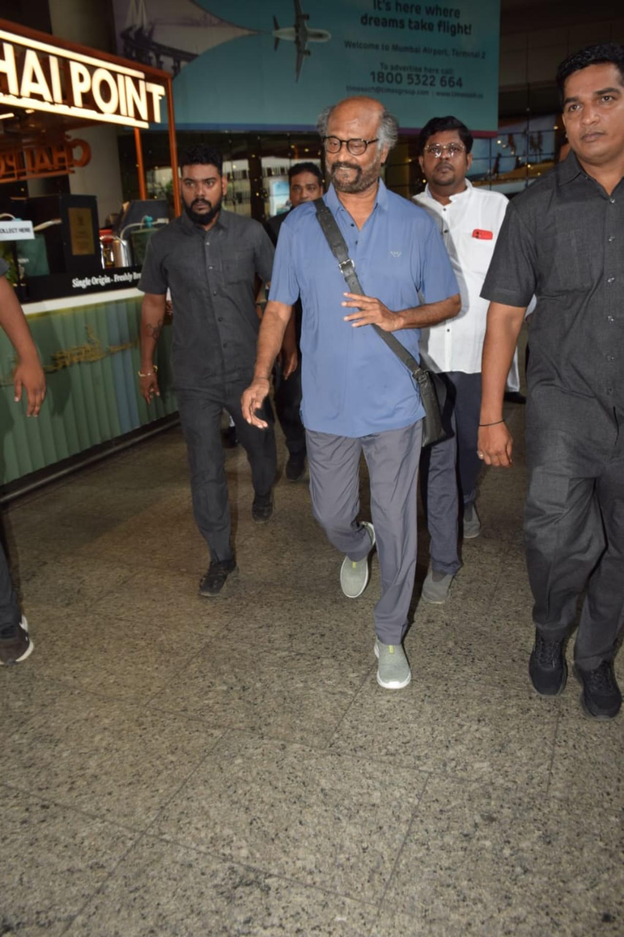 India's biggest superstar Rajinikanth was spotted at the Mumbai airport on Sunday morning