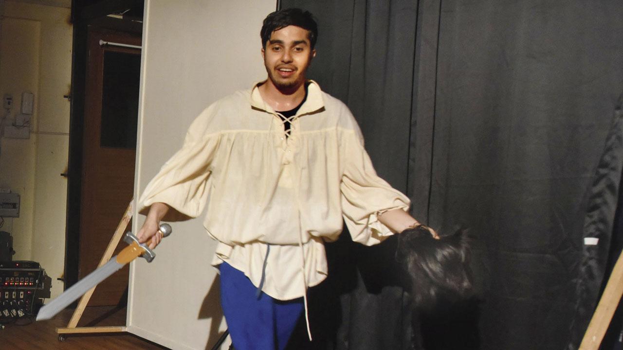 Enjoy a unique take on Shakespeare's play by an actor's studio in Mumbai