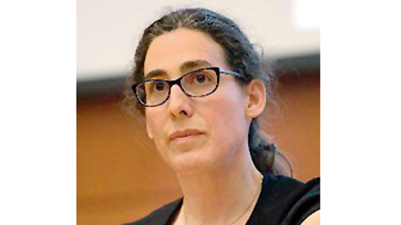 Sarah Koenig