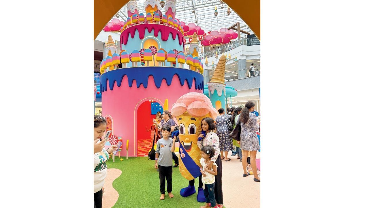 End your summer in a  fun way with this ice-cream carnival in Mumbai  