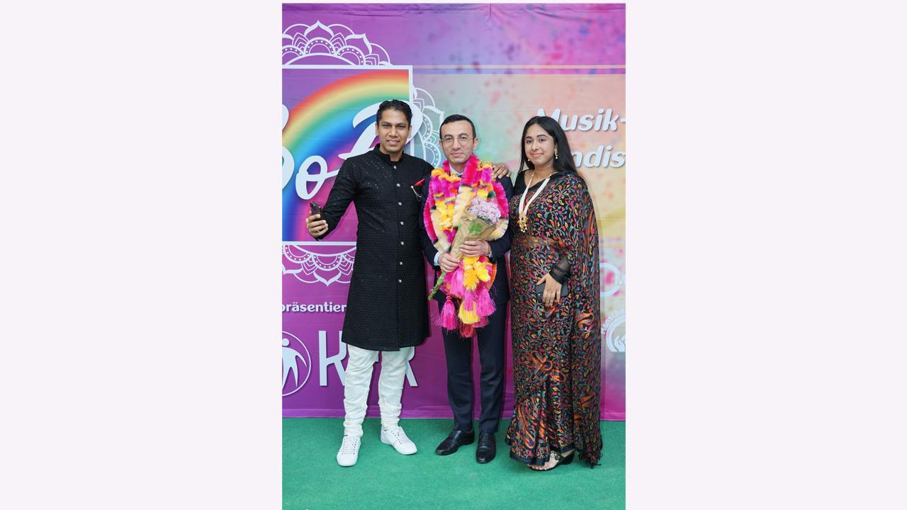 Sounds Of Rainbow: A Colourful, Majestic, And The Largest Indo-German Music
