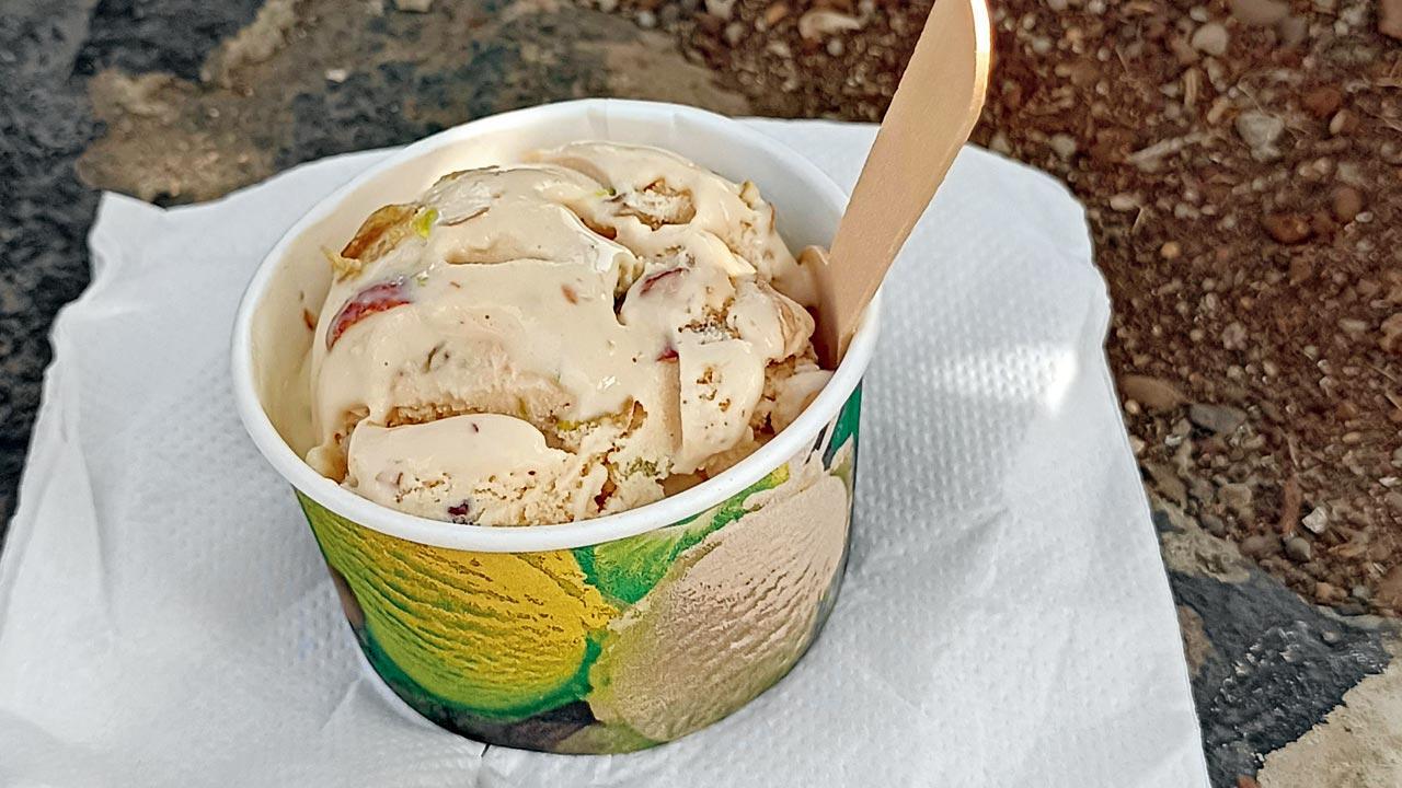 Afghani malai ice cream