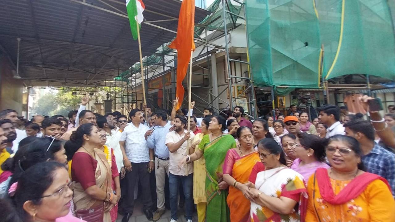 Addressing a news conference shortly after the Supreme Court delivered its verdict in last year's Shiv Sena-centric political crisis in the state, Thackeray also slammed the then governor Bhagat Singh Koshyari for calling upon him for the floor test.
