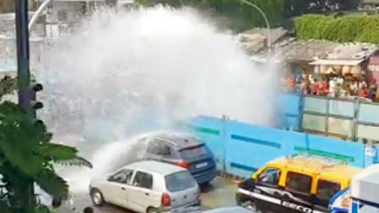 Water pipeline bursts in Bandra